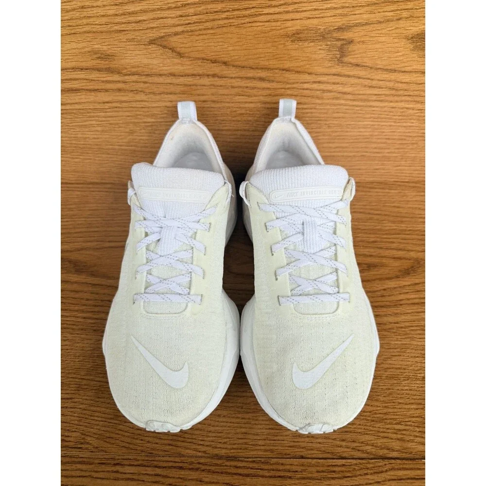 Nike ZoomX Invincible 3 “White Photon Dust” Size 7 men’s / 8.5 Women’s